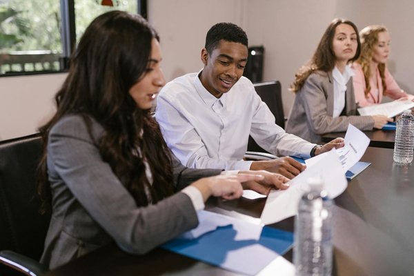 How can UK businesses leverage digital marketing trends to enhance growth?